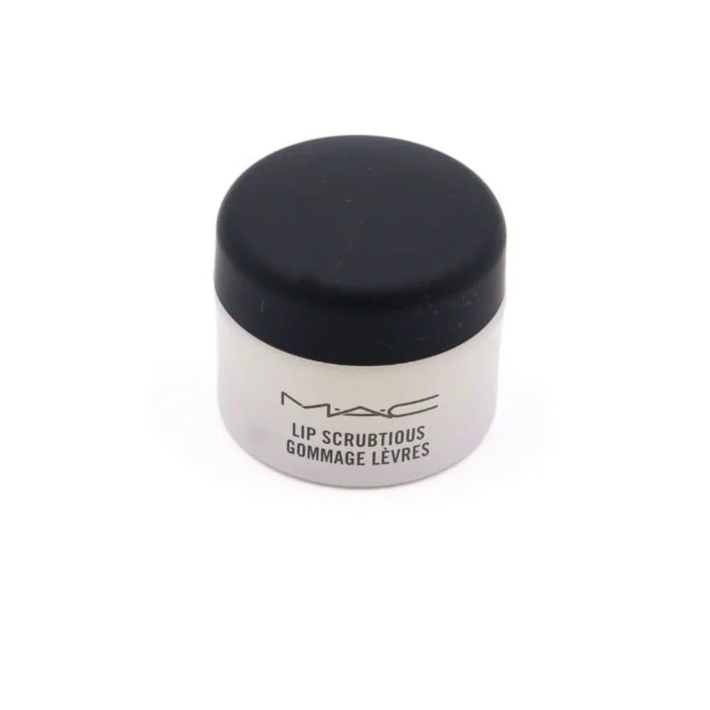MAC  - Lip Scrubtious  - Sweet Vanilla - .47 oz /‎ 14 ml